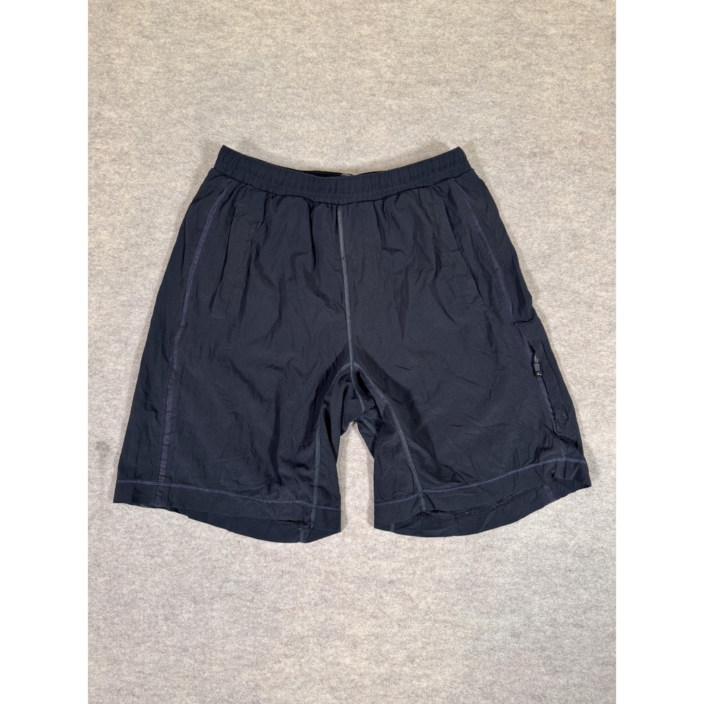 Lululemon Shorts Mens Medium Black Wet Dry Warm Running Zip Pocket Athletic
